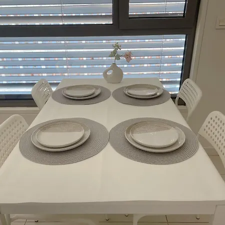 Yingying With A Free Parking Space 4* Lisboa